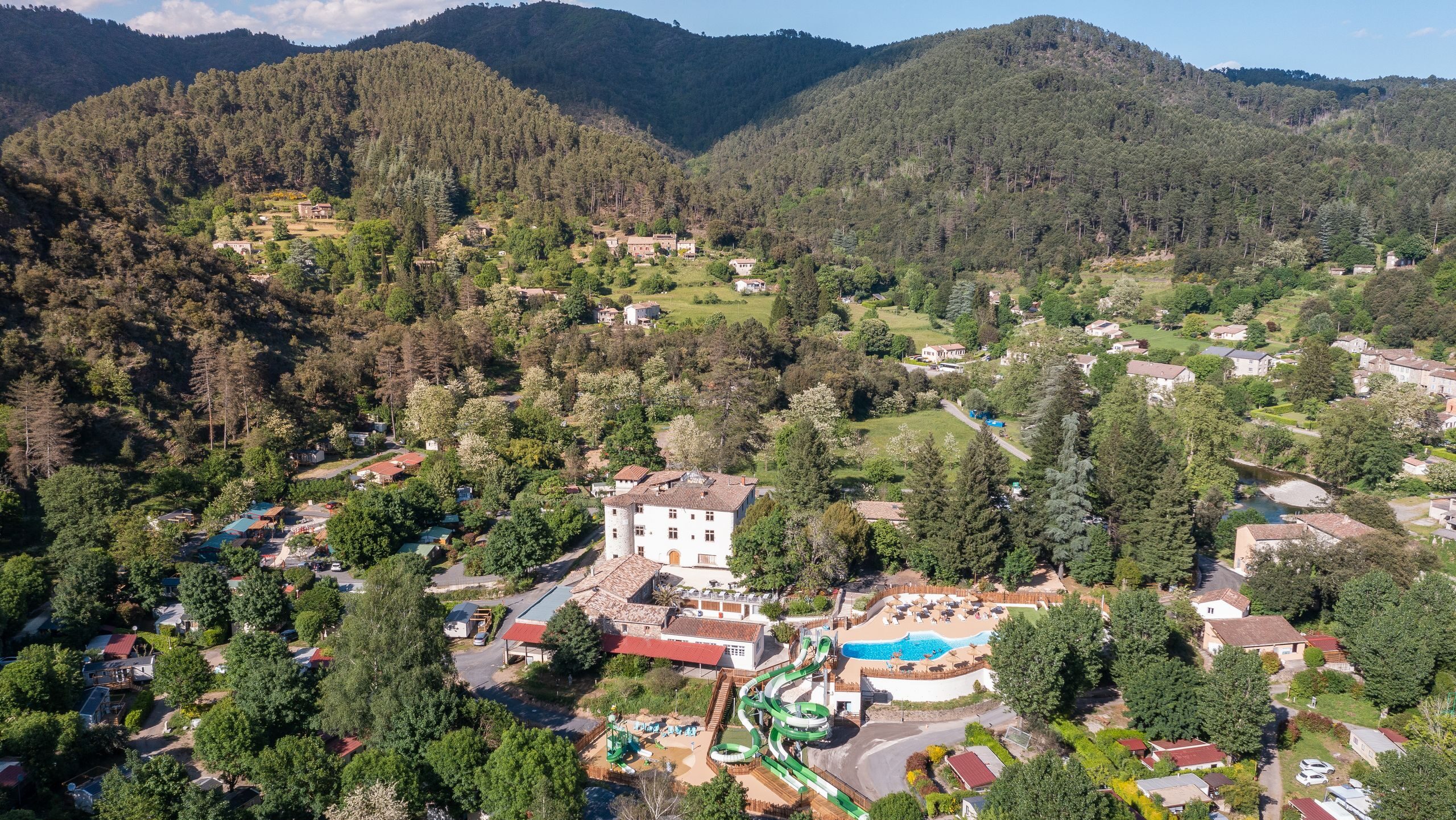Camping - Château de l'Hom